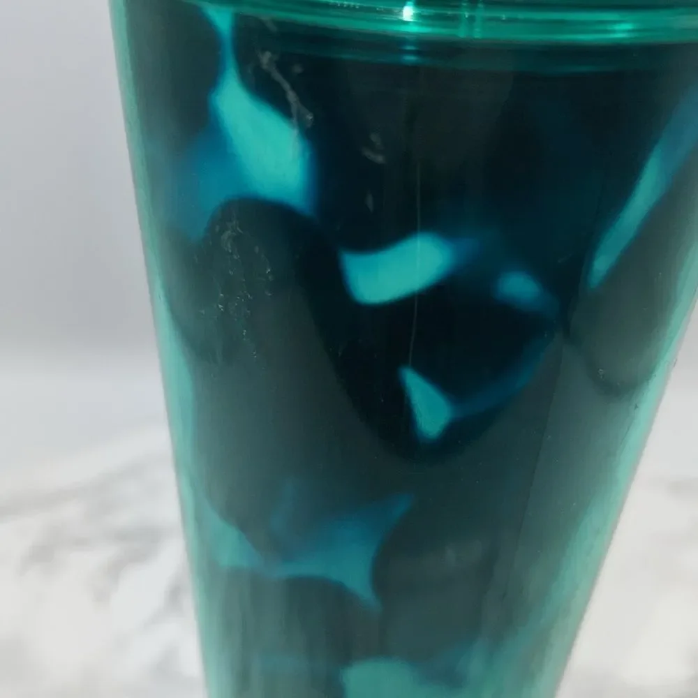 STARBUCKS Turquoise Wave Venti Cold Cup Tumbler with Straw-24 Oz